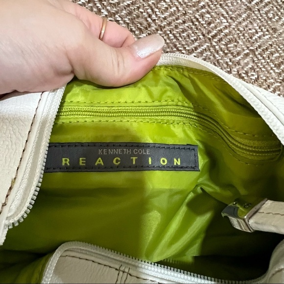 Vtg Kenneth Cole Reaction White Leather Rectangular Y2K Handbag Grunge Preppy - Picture 4 of 9